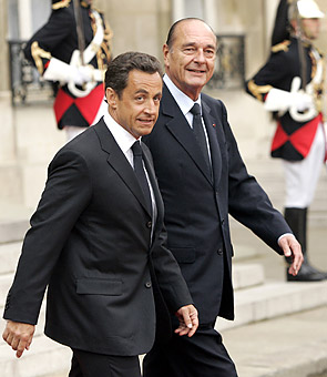 Sarkozy chirac0516.jpg