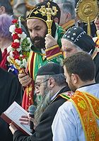 12060513-qaser-el-yahud-israel--19-de-enero-los-sacerdotes-ortodoxos-sirios-participa-en-la-ceremonia-de-baut.jpg